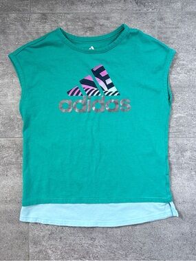 Adidas Tee Size 7/8